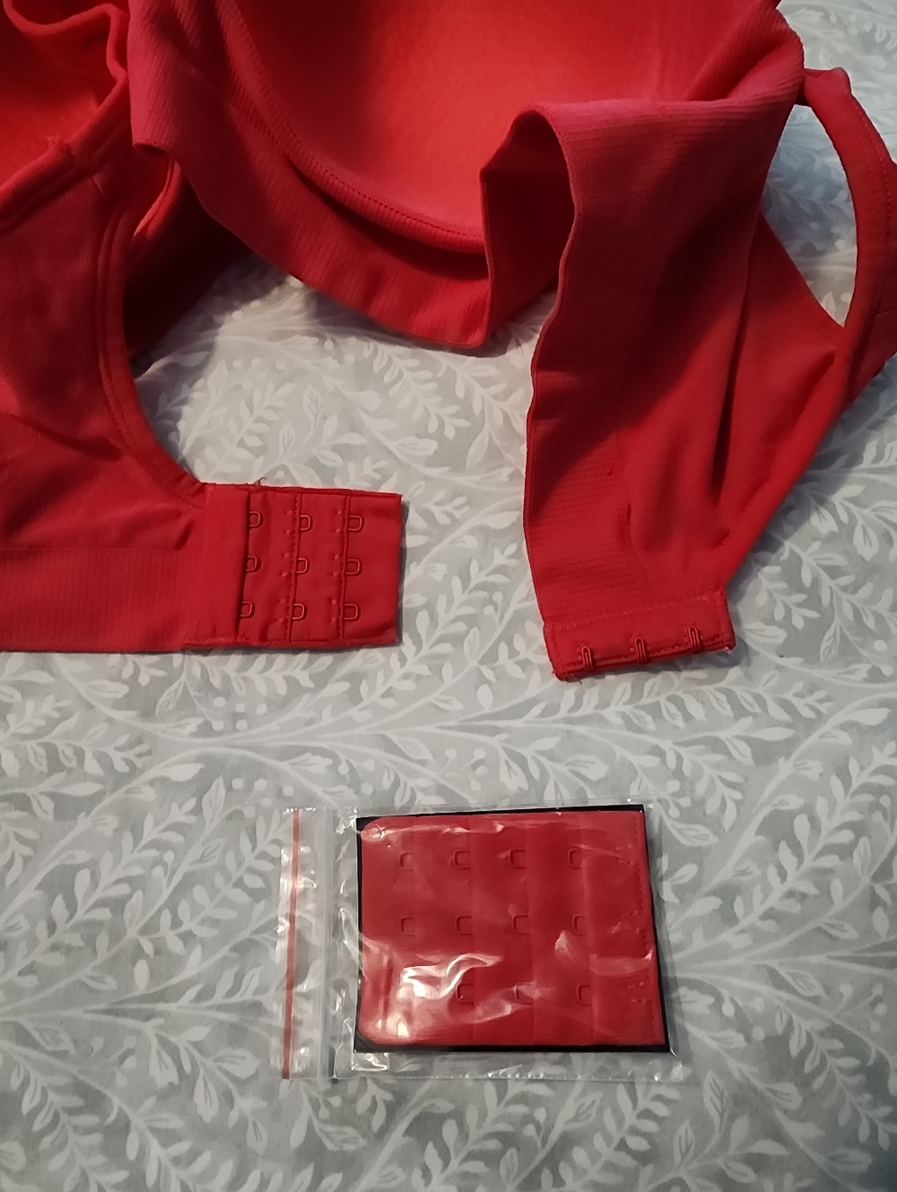 NWOT Truekind Daily Comfort Wireless Shaper Bra in Dark Pink, Size XL - Picture 5 of 6